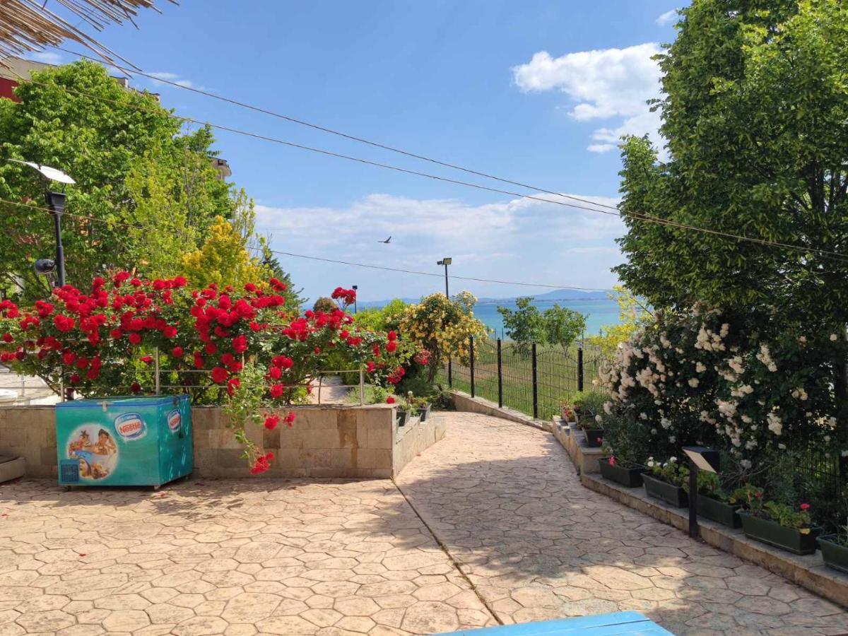 Quiet, Relax And Sand Beach Place With 4Star Service Aheloy Exterior foto