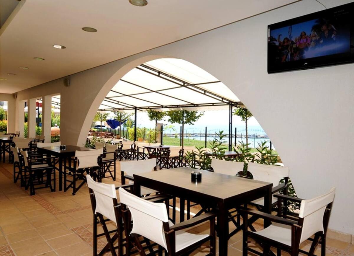 Quiet, Relax And Sand Beach Place With 4Star Service Aheloy Exterior foto